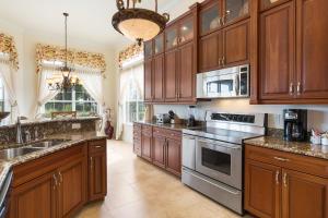 OG438C Homestead Sycamore