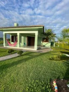 Excelente CASA 2 quadras do mar - Guananazes