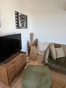 Les restanques maison des chênes vue mer 6 personnes