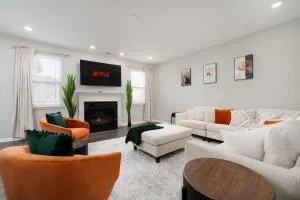 Casa Gilean by MGM Collection - Plainfield