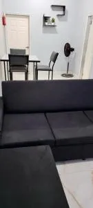 Piarco Airport Guest House - Paradise