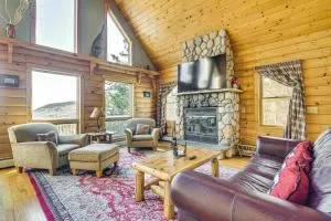 Private Hot Tub and Sauna Bryant Pond Retreat! - Bryant Pond