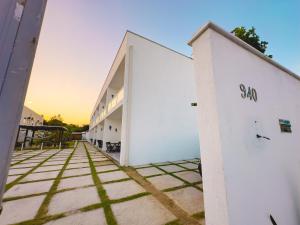 Apartamento 2 Village Mariah Perto da Praia 450m