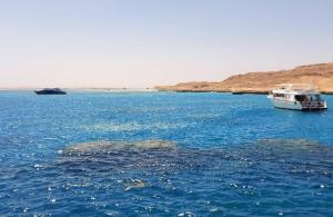 Villa with private pool A F