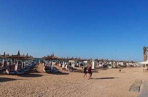 Villa with private pool A F