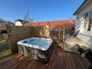 Appartement avec Jacuzzi - Accès Piscine partagée