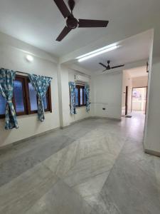 4 Bedroom 3 Bathroom Fully AC Private Flat up to 14 People