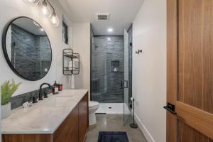 Architecturally stunning Cle Elum luxury retreat