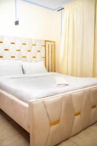 Luxury Two Bedroom Master & Suite Apartment