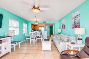 Myrtle Beachfront Bliss Pools, Views and SkyWheel!