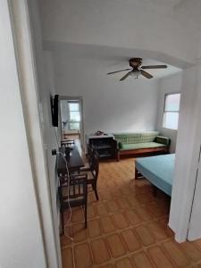 Apartamento pé na Areia com Garagem no Centro