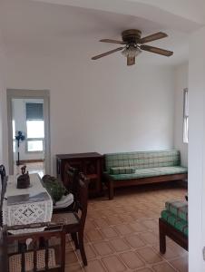 Apartamento pé na Areia com Garagem no Centro