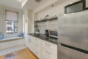 Historic Dtwn Alexandria Studio Dogs Welcome!