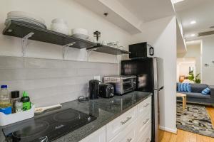 Historic Dtwn Alexandria Studio Dogs Welcome!