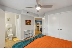 CB 3504-102 Fayetteville Oasis I Modern, Comfy