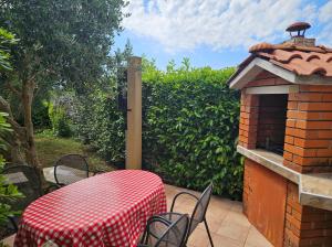 Family friendly house with a swimming pool Ljutici, Krk - 23686