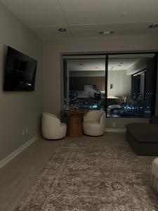 SkyLuxe Heights