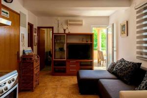 Apartments by the sea Privlaka, Zadar - 23835