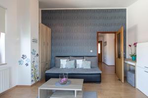 Apartments with parking space Baska, Krk - 23918