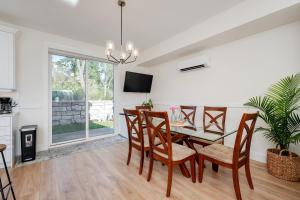 Elegant Home In Victoria,BC