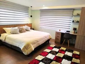 Suite de lujo Cleopatra con Jacuzzi Privado - Calderón