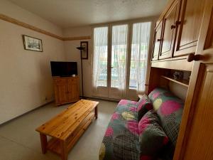 APPARTEMENT AVEC TERRASSE PROCHE PLAGE - FR-1-652-49