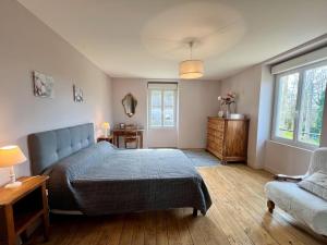 Maisons de vacances Maison perigourdine authentique avec grand jardin, proche Sarlat et sites historiques - FR-1-616-144 : photos des chambres