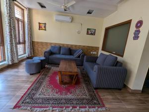 Excellent Home Away from Home!