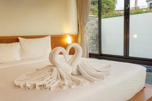 V172 Siena Villa Stunning 3-Bedroom & Private Pool