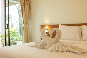 V172 Siena Villa Stunning 3-Bedroom & Private Pool