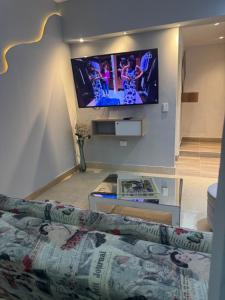 Apartaestudio altos de riomar