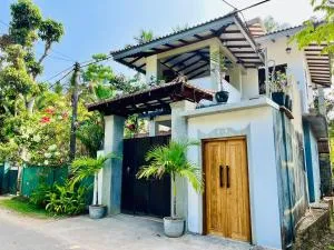 Princess Rose Luxury Apartments - 陶尔佩