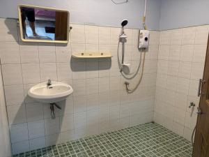 เมี่ยงไม้ รีสอร์ท