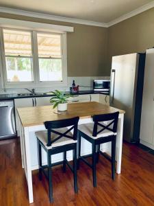 3 bedroom house perfect for work