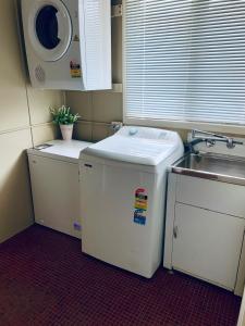 3 bedroom house perfect for work