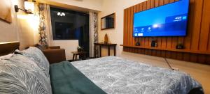 Modern-Studio with Balcony Stunning View