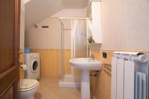 Casa Pascoli Near Sandy Beach - Happy Rentals