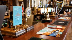 Royal Oak Retreat - Sleeps 6 Pub & Pet Friendly