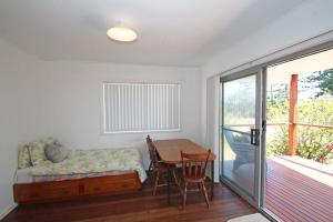 63 Ocean Road, Brooms Head