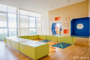 2BR Condo in Mactan Newtown Free Pool & Beach Access For A Fee