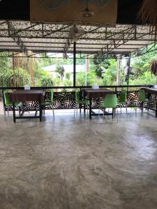 Baan TaLay Hostel