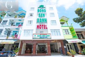 Bong Sen Xanh Hotel