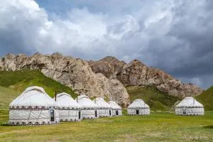 Tash-Rabat Ethno complex - At-Bashy