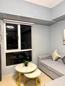 Serene Stay 1 Bedroom by Hayahay Rentals