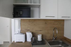 APARTAHOTEL MADRID URBAN SUITES - EDIFICIO EXCLUSIVO- 7 Apartments Boutique Full Equiped