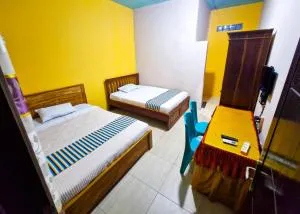 RedDoorz at Hotel Gloria Borong Labuan Bajo - Mborong