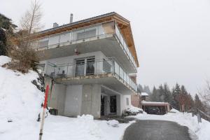 Tga Pilu a cozy and modern chalet on Savognin Ski Slopes with wonderful mountains view