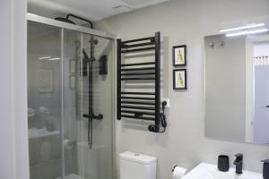 APARTAHOTEL MADRID URBAN SUITES - EDIFICIO EXCLUSIVO- 7 Apartments Boutique Full Equiped