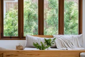 Treetop 4 - Enjoy this traditional, modern 3 bd villa in Bingin