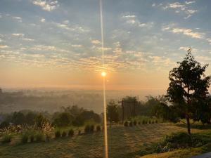 Pak Himdoi Farm Homestay สวนผักฮิมดอยโฮมสเตย์ ฝาง